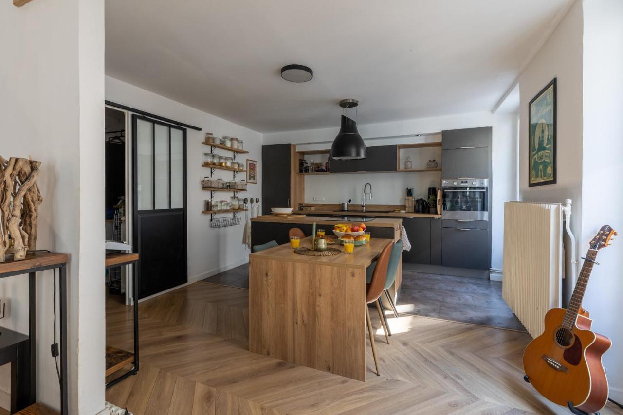 Appartement 90M2 Renove - Terrasse En Plein Coeur De Marseille Extérieur photo